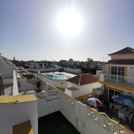 Casa de Férias Megila *